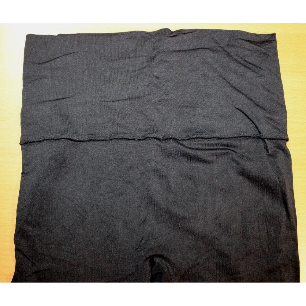 Womens Danskin Now Cropped Capri High Waist Leggings Small 4-6 Black Activewear - Picture 5 of 5